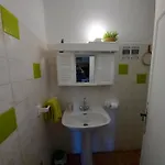 60 M2 Climatisé 2 Adultes Max Et 2 Enfants Piscine Partagée *