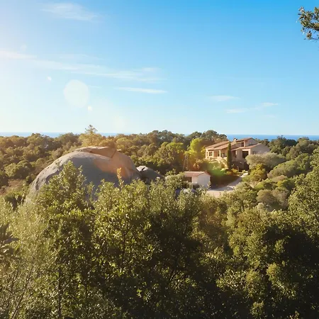 60 M2 Climatisé 2 Adultes Max Et 2 Enfants Piscine Partagée Porto-Vecchio (Corsica)
