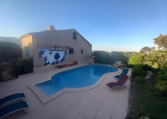 60 M2 Climatise 2 Adultes Max Et 2 Enfants Piscine Partagee